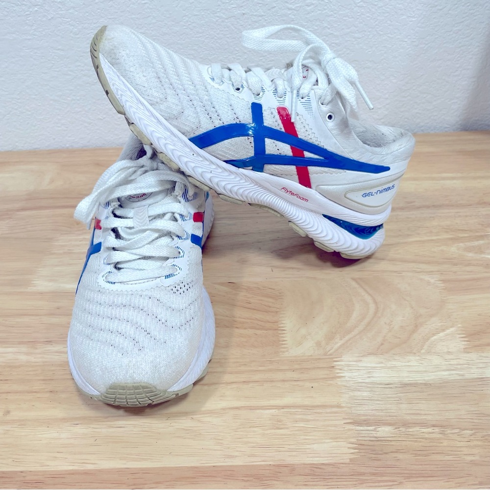 Size 6.5 women 5 men - ASICS GEL-Nimbus 22 Retro Tokyo - 1012A665